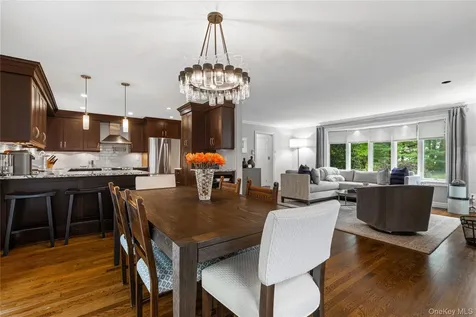 86 Seven Bridges Road Chappaqua NY 10514