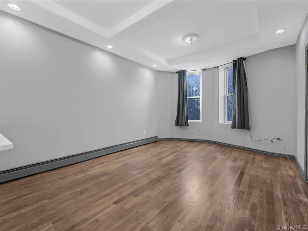 335 E 52nd Street Brooklyn NY 11203