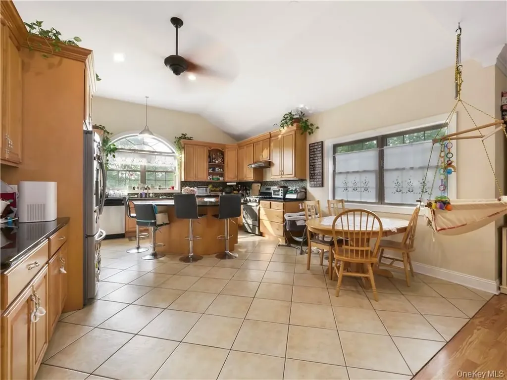 27 Cedar Trail Monroe NY 10950
