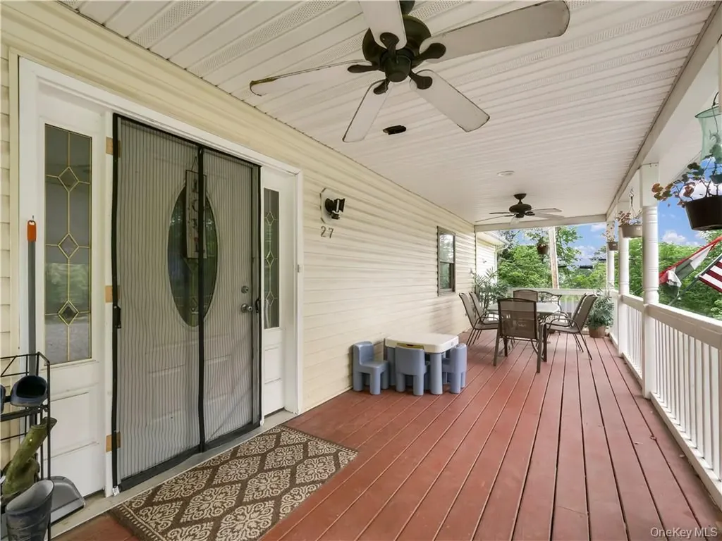 27 Cedar Trail Monroe NY 10950