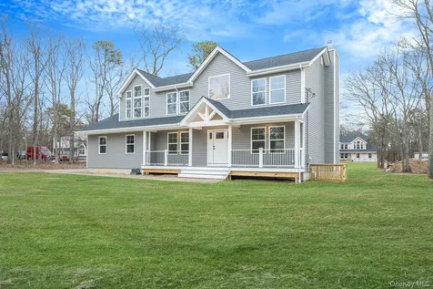 63A Blydenburgh Road Centereach NY 11720