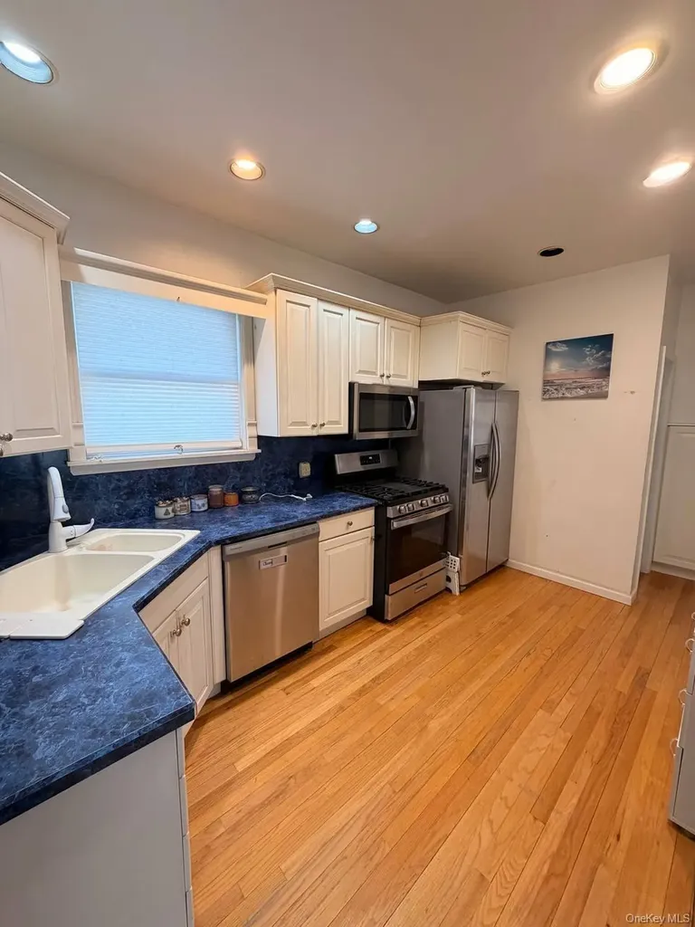 462 Franklin Boulevard Long Beach NY 11561