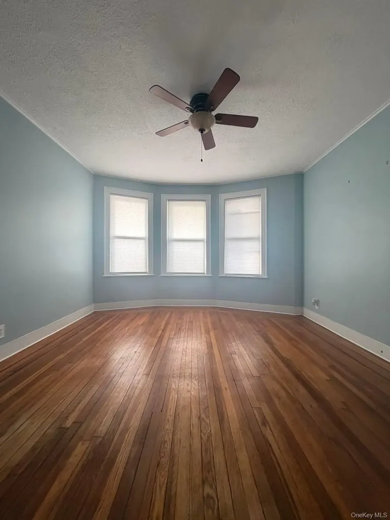 462 Franklin Boulevard Long Beach NY 11561