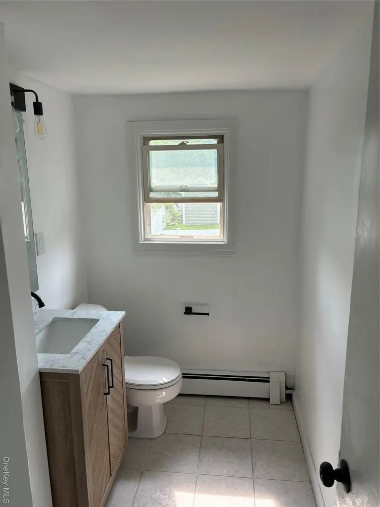 68 Winges Patchogue NY 11772