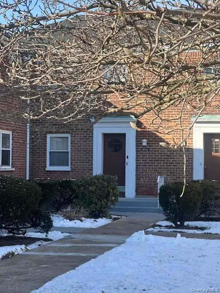 234-24 131 Avenue Rosedale NY 11422