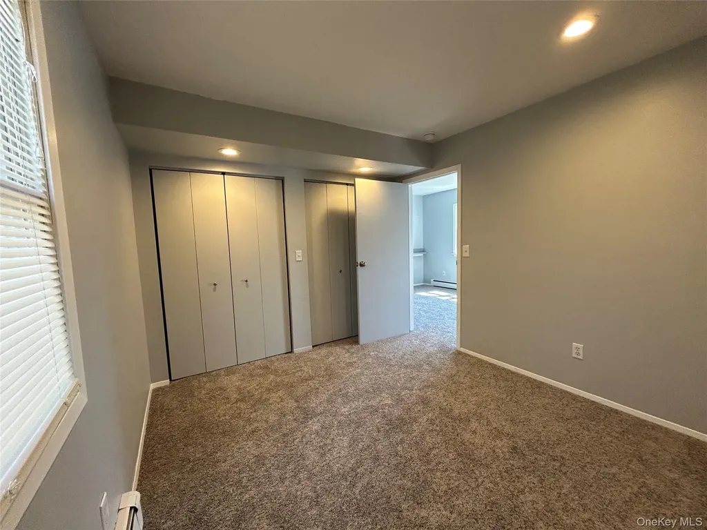 5 Whitney Lane Coram NY 11727