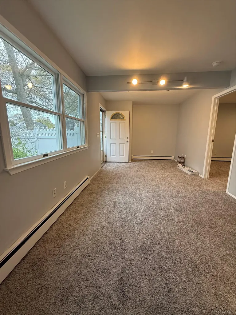 5 Whitney Lane Coram NY 11727