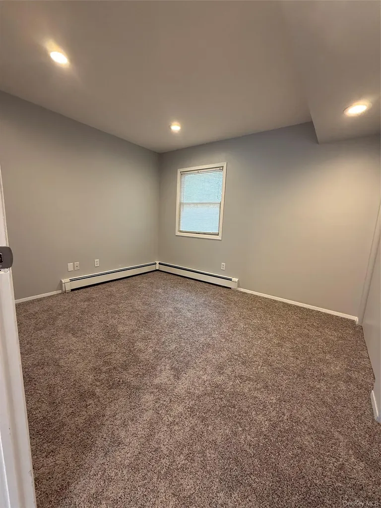 5 Whitney Lane Coram NY 11727