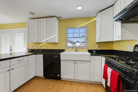 17 Klein Avenue West Nyack NY 10994