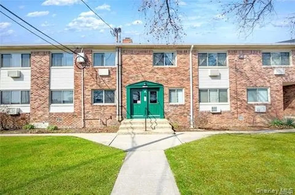2453 Union Boulevard Islip NY 11751