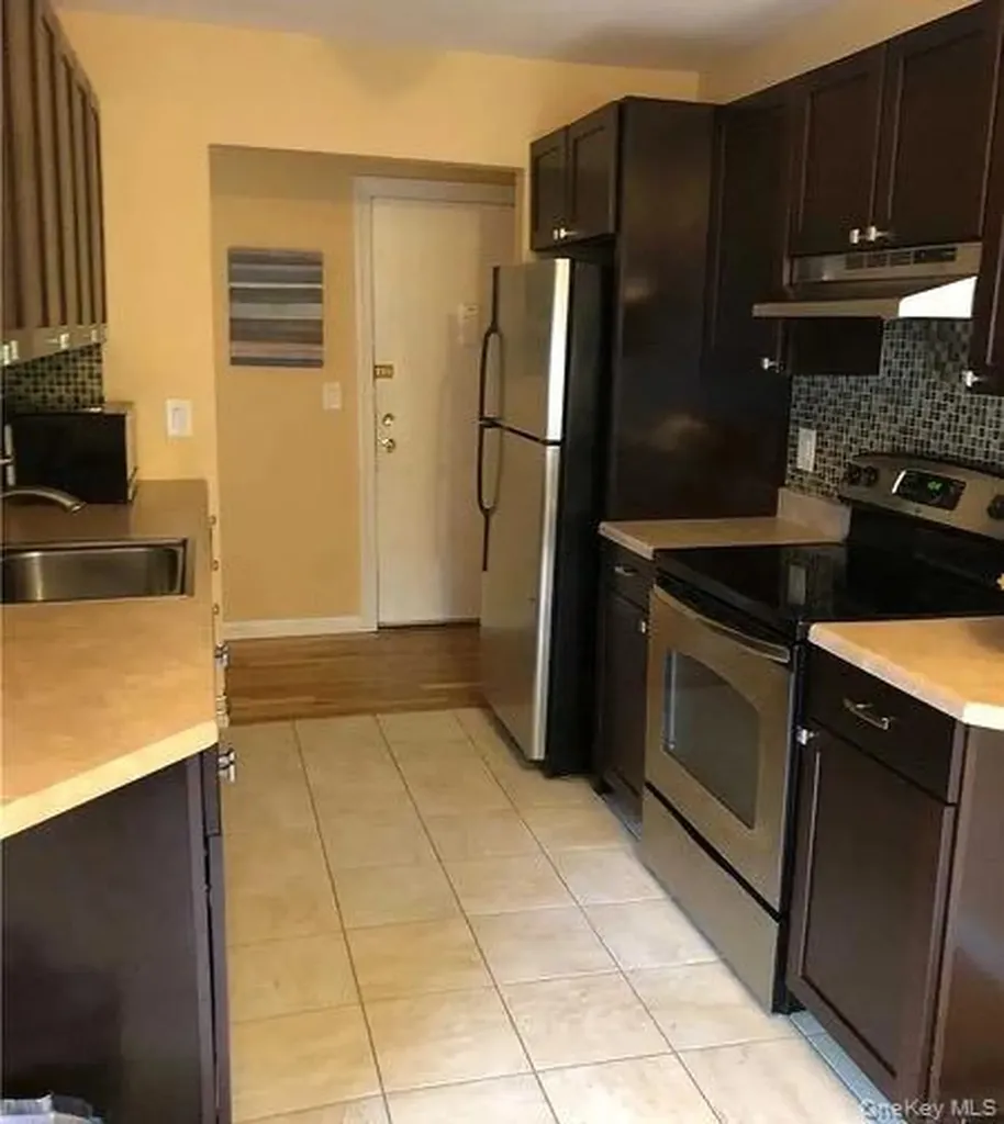 2453 Union Boulevard Islip NY 11751