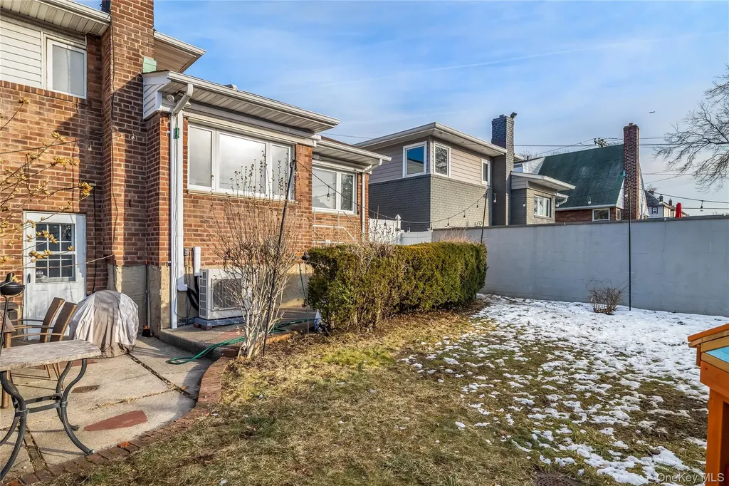 1352 145th Place Whitestone NY 11357