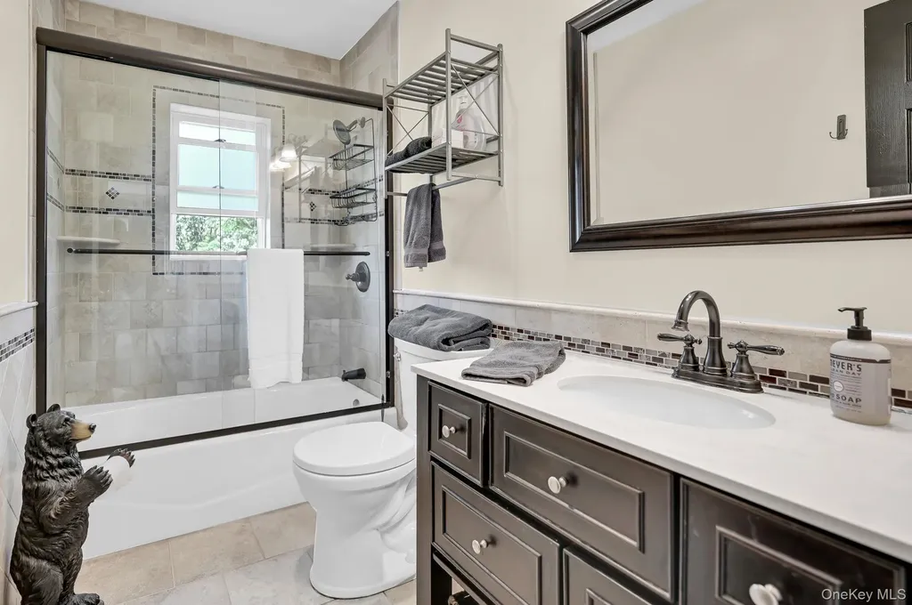 28 Brady Road Warwick NY 10990