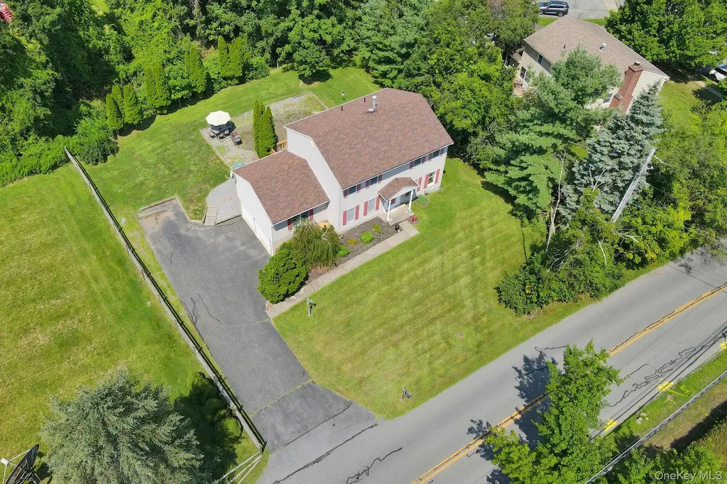 28 Brady Road Warwick NY 10990