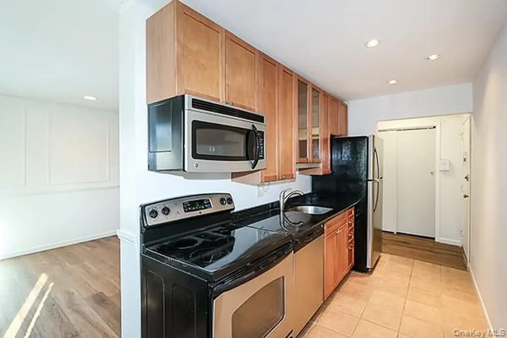 2449 Union Boulevard Islip NY 11751