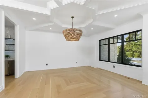 26 Saint Andrews Court Old Westbury NY 11568