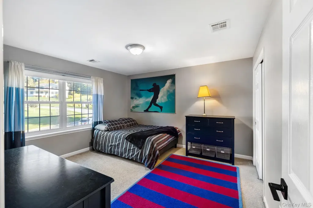58 Red Maple Way New Windsor NY 12553