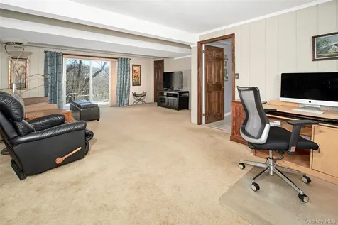 107 Parkview Road Elmsford NY 10523