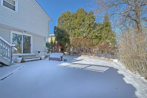 107 Parkview Road Elmsford NY 10523
