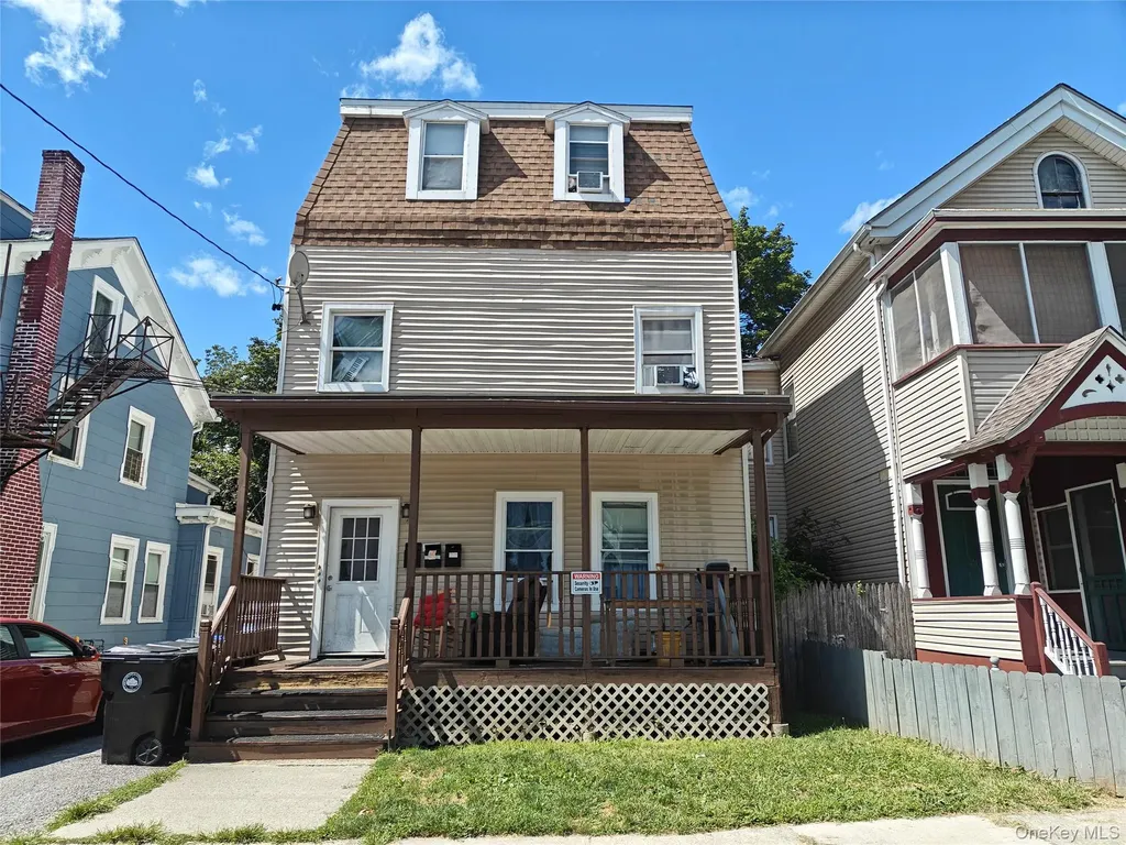 24 Jewett Avenue Poughkeepsie NY 12601