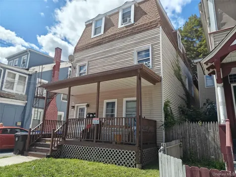 24 Jewett Avenue Poughkeepsie NY 12601