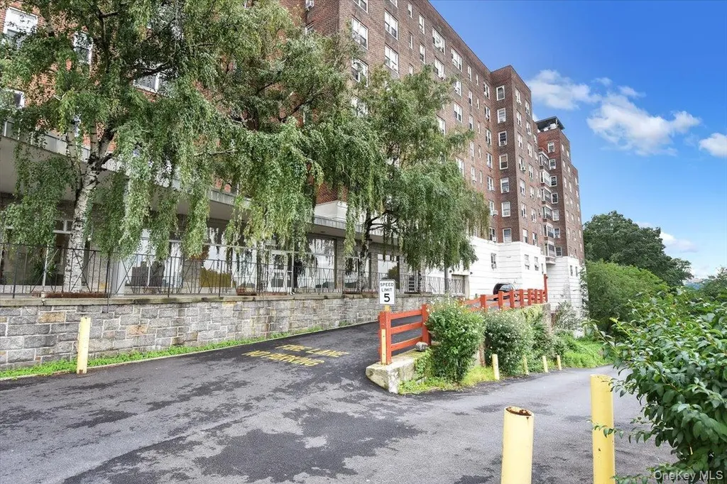 2630 Kingsbridge Terrace Bronx NY 10463