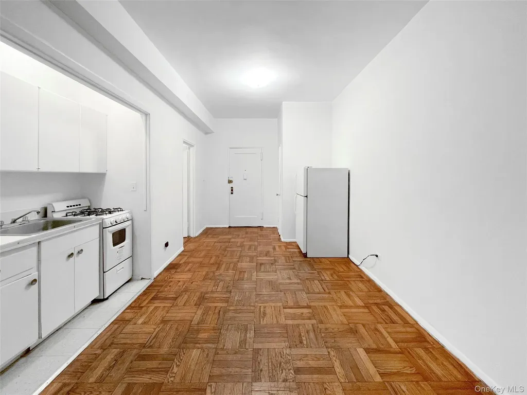 2630 Kingsbridge Terrace Bronx NY 10463