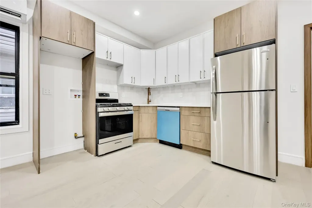 1024 E 226th Street Bronx NY 10466