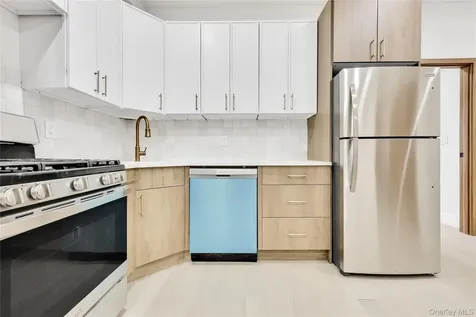 1024 E 226th Street Bronx NY 10466