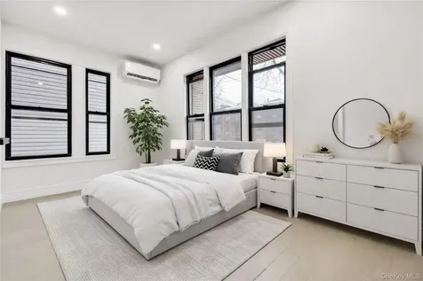 1024 E 226th Street Bronx NY 10466