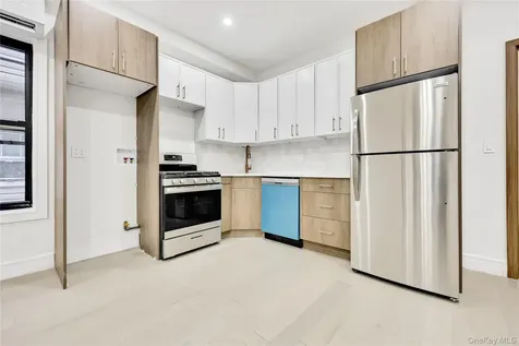 1024 E 226th Street Bronx NY 10466