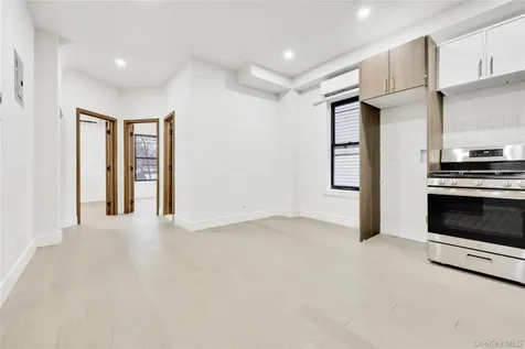 1024 E 226th Street Bronx NY 10466