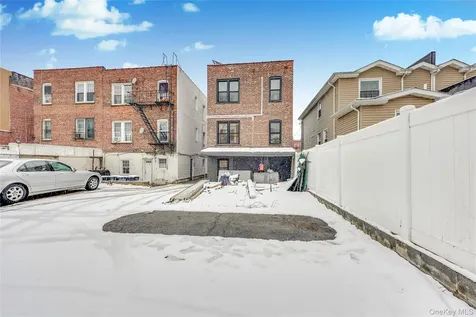 1024 E 226th Street Bronx NY 10466