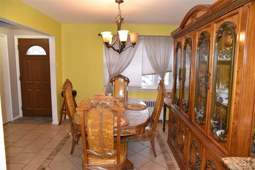 806 Waring Avenue Bronx NY 10467