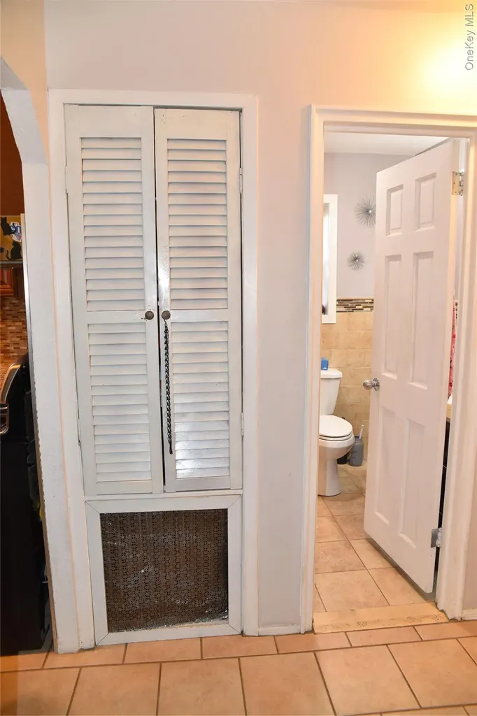 806 Waring Avenue Bronx NY 10467
