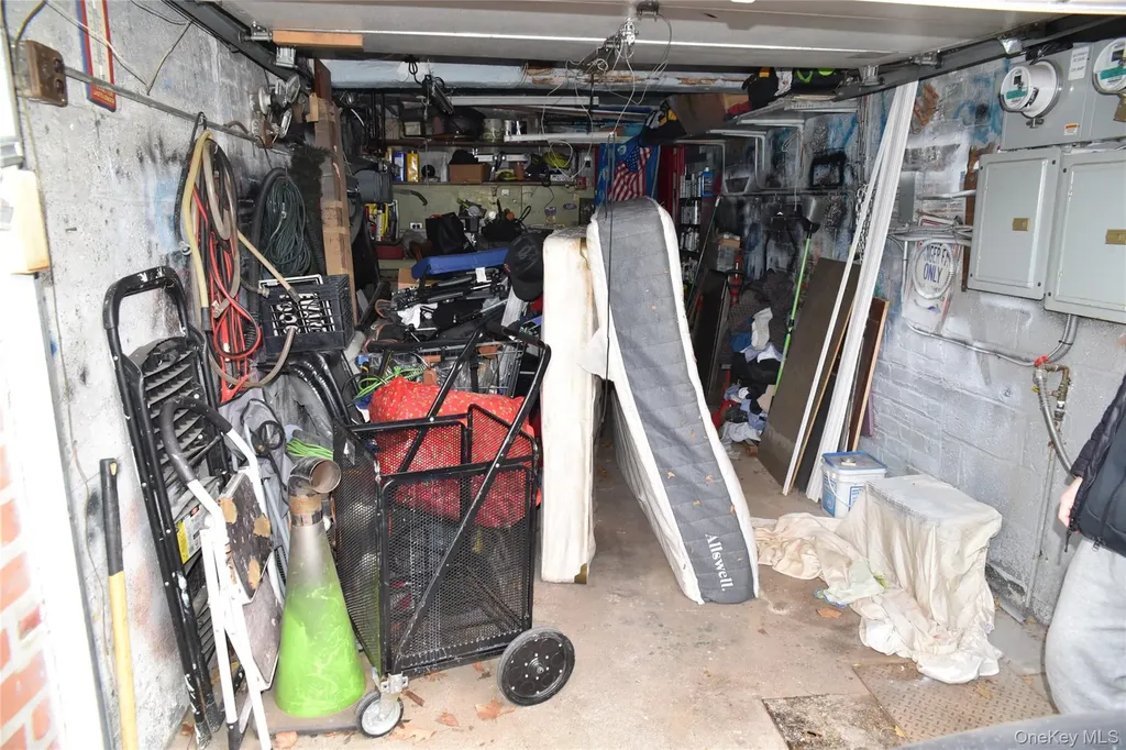 806 Waring Avenue Bronx NY 10467