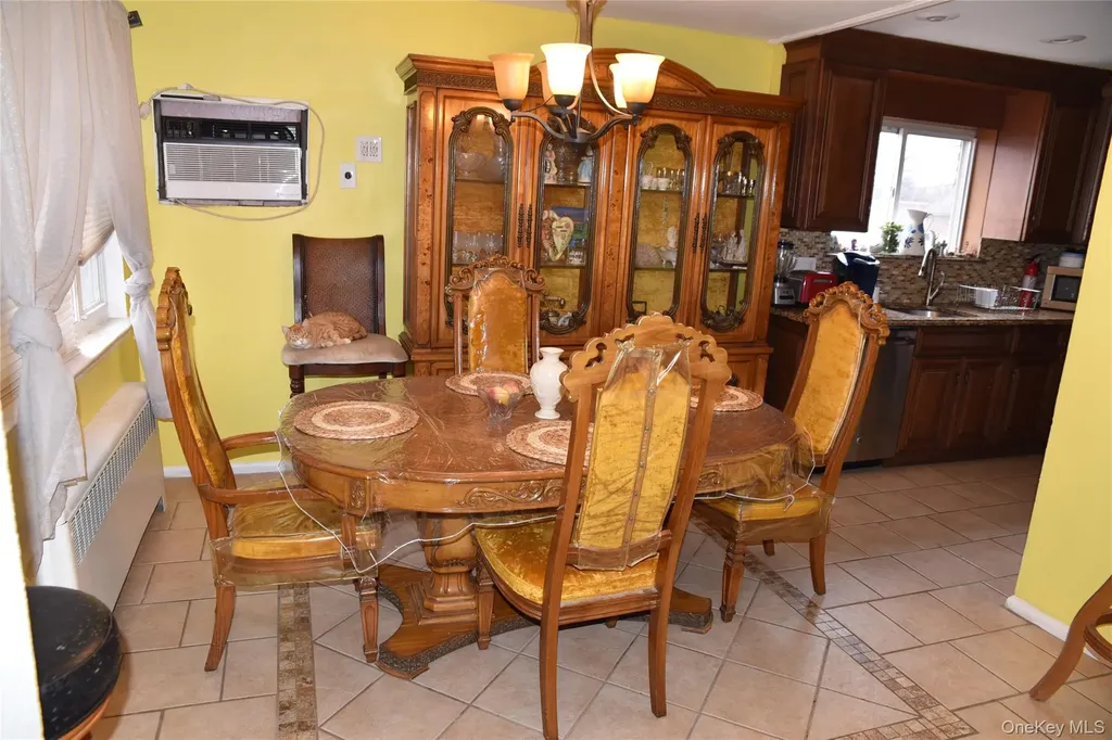 806 Waring Avenue Bronx NY 10467