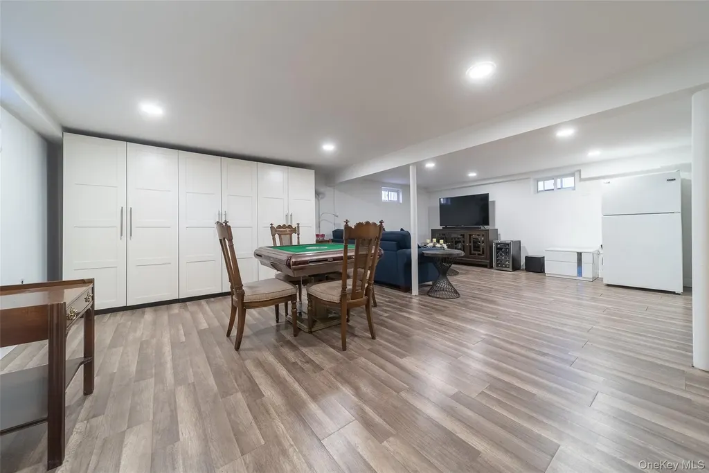 57 Chaffee Avenue Albertson NY 11507