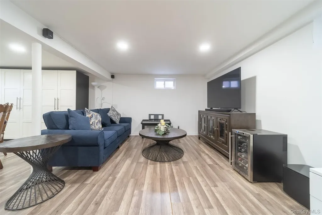 57 Chaffee Avenue Albertson NY 11507