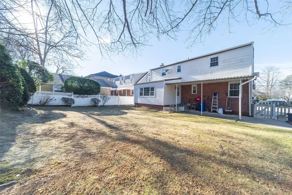 57 Chaffee Avenue Albertson NY 11507