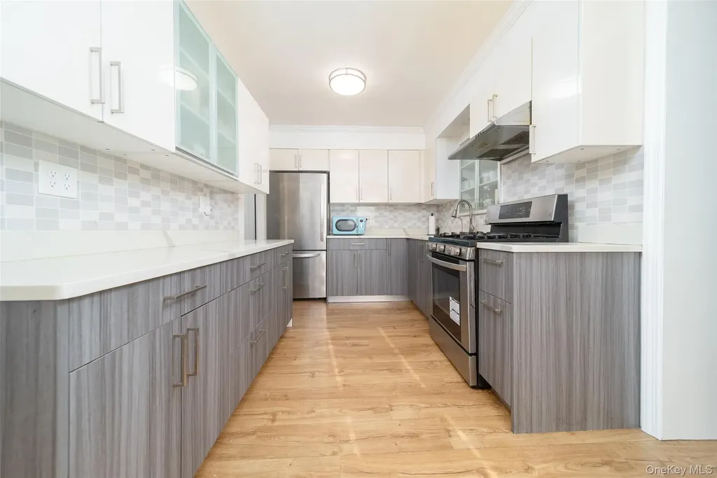 57 Chaffee Avenue Albertson NY 11507