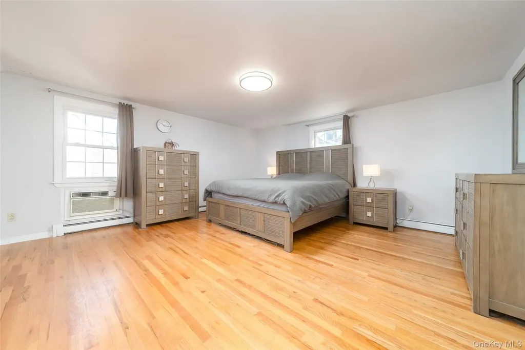 57 Chaffee Avenue Albertson NY 11507