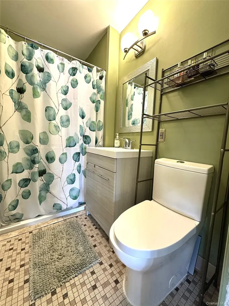7 Loudon Drive Fishkill NY 12524