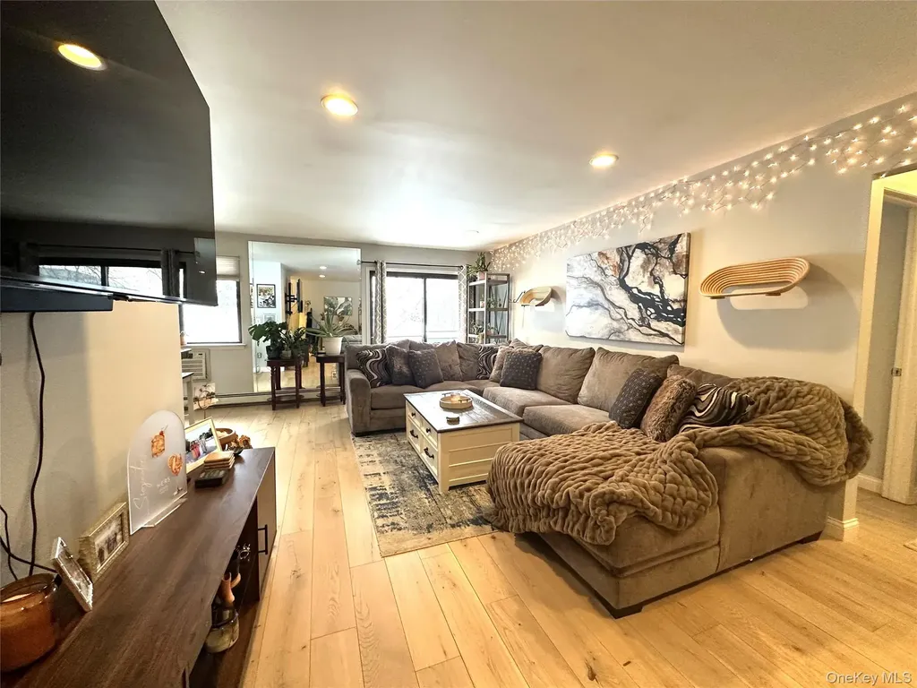7 Loudon Drive Fishkill NY 12524