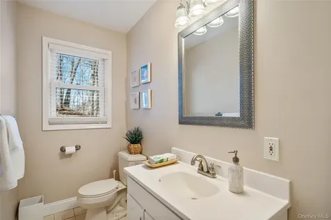 15 Cross Road Cortlandt Manor NY 10567