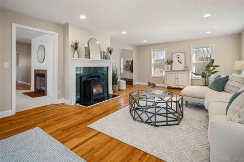 15 Cross Road Cortlandt Manor NY 10567