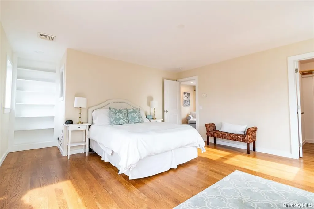 485 Hickory Avenue Southold NY 11971