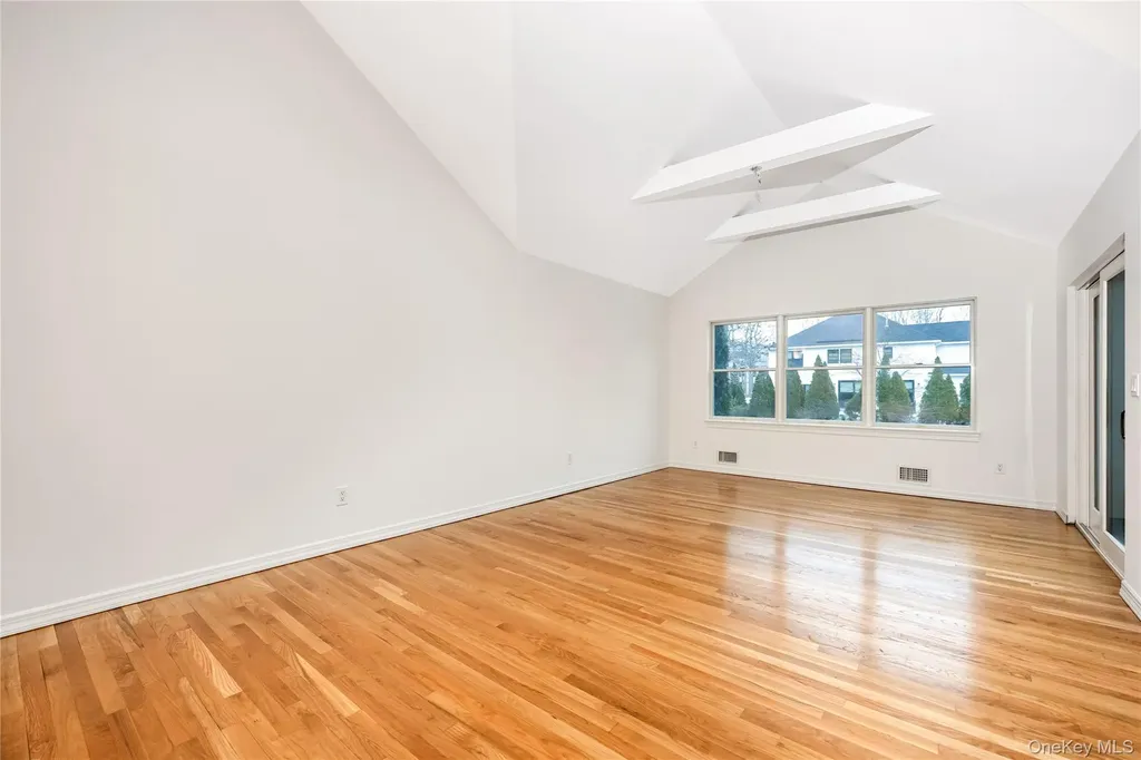 1A Jackson Avenue Hampton Bays NY 11946