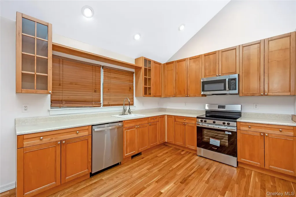 1A Jackson Avenue Hampton Bays NY 11946