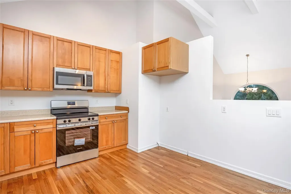 1A Jackson Avenue Hampton Bays NY 11946